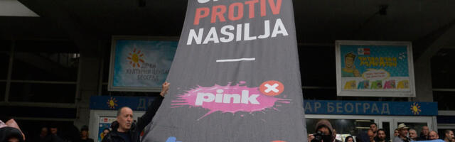 Protest u subotu ispred TV Pink, blokade autoputa u petak