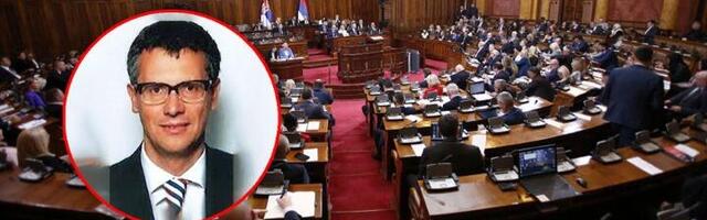 Ko je poslanik već 20 godina, a reč u Skupštini nije izgovorio već 10?