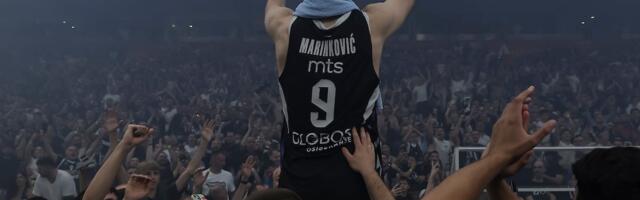 Pogledajte kako se slavilo na parketu Arene, Mijailović prvo izgrlio… (VIDEO)