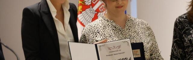 VELIKO PRIZNANJE ZA MAJKE SA TROJE I VIŠE DECE! Dodeljen Orden Svete majke Anastasije u Gračanici! (FOTO, VIDEO)