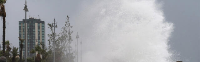 KIŠA ĆE U 24 SATA SRUČITI KOLIČINU ZA MESEC DANA! ''Opasno je po život'': Stiže oluja, najavljene stravične poplave