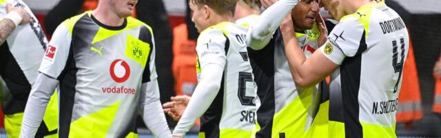 MILIONERI REŽIRALI NESTVARAN FINIŠ: Dortmund u završnici srušio Štutgart