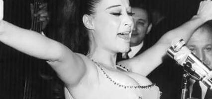 Zbog njenog minića cela Jugoslavija se krstila pred televizorom: Ali istina o tom nastupu leži u nečem drugom