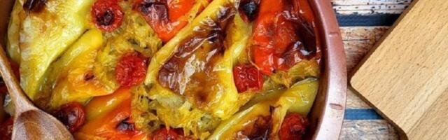 Punjene paprike krompirom i pirinčem: bez mesa, a preukusno domaće jelo