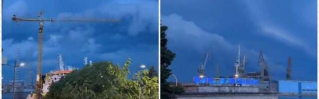 Jako nevreme pogodilo komšije: Vetar nosio sve pred sobom, prizor na nebu ostavio sve bez teksta (VIDEO)