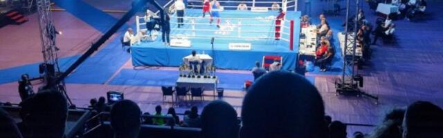 BOKS SE VRATIO KUĆI: Spektakularan početak Beogradskog pobednika - tresla se Hala sportova! (FOTO)