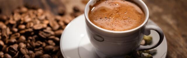 Zbog čega treba piti kafu bez šećera