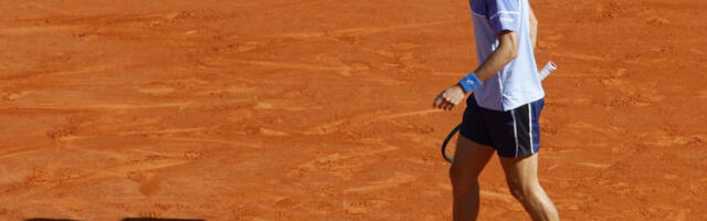 Izbacio Nadala, pa se obrukao! Australijanac ispao u osmini finala: Cicipas i Rud sigurni