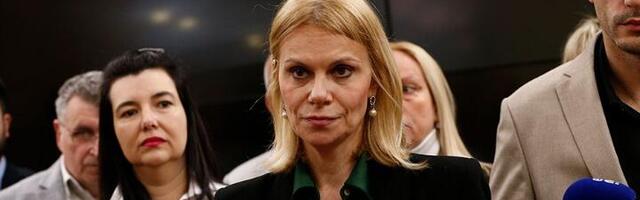 Popović: Umesto da se Vučić izvini roditeljima što je lagao da će Tirošva 2 biti otvorena 2022, on obilazi radove