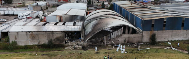 SRUŠIO SE AVION U MEKSIKU, IMA MRTVIH Prizori sa lica mesta bude jezu (FOTO)