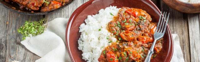 Sočno i ukusno: Krmenadle u paradajz sosu