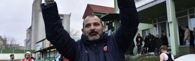 ZVEZDA USPEŠNO KRENULA U ODBRANU TROFEJA! Može li neko da stane na put MAŠINERIJI Dejana Stankovića? /ANKETA/