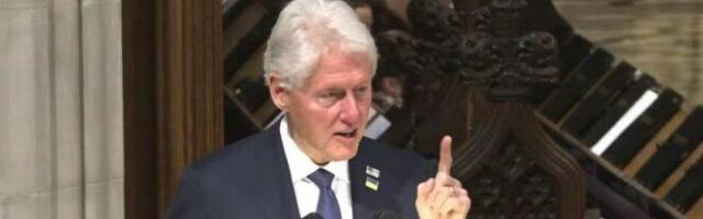 JEZIVE REČI BILA KLINTONA NA SAHRANI MEDLIN OLBRAJT! Evo na koji način je bivši američki predsednik govorio o Kosovu i Metohiji! (VIDEO)