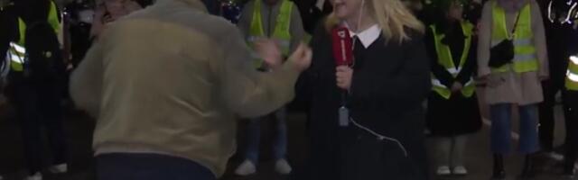 NAPADNUTA EKIPA INFORMERA! Šutirali snimatelja, vređali Branku Lazić (VIDEO)