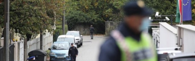 Žena htela da spreči muža da se UBIJE, policija zatekla JEZIVU SCENU U KUĆI