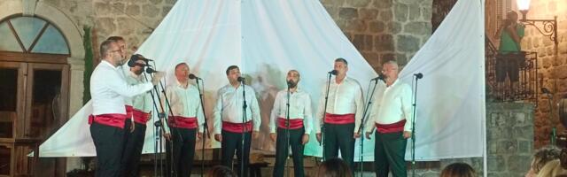 Vokalni sastav „Constantine“ iz Niša treći u Perastu