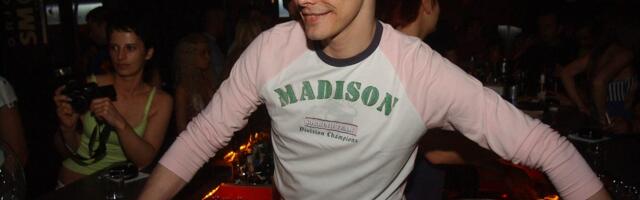 On je bio PRVI VODITELJ "SLAGALICE", a nakon toga NARODNI POSLANIK: Danas je veoma cenjen i živi daleko od Srbije