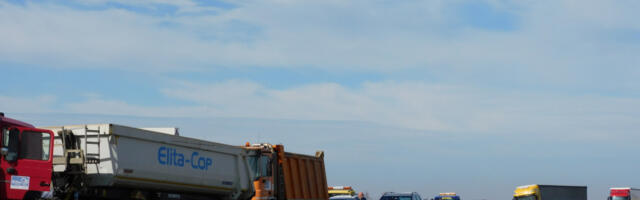 STRAVIČNE GUŽVE NA AUTOPUTU KOD VELIKE PLANE! Srbi na društvenim mrežama dele savete kako izbeći ovaj HAOS