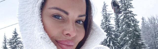 Sonja Vuksanović se oglasila sa planine: Pozira na snegu, slika se u besnoj mašini, evo ko joj pravi društvo