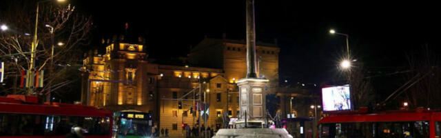 Стојчић: Сат на Тргу републике поново ради, оштећење настало због неправилног прања