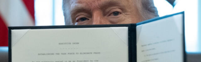 Трамп суспендовао вековни закон: хитна мера због нафтног удара са Блиског истока