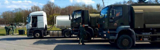 Vojska na slovenačkim pumpama: Panika oko goriva ne jenjava, država sprovodi hitne mere