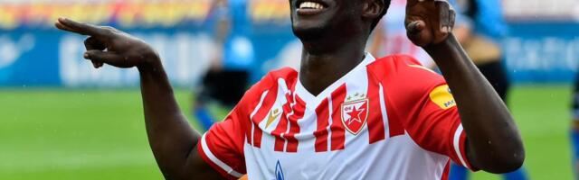 BUKARI SE NUDI ZVEZDI, STANKOVIĆA NAZIVA SVOJIM FUDBALSKIM OCEM: Poljaci ga stavili na popust! Zna se koliko novca traže