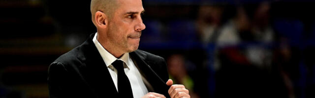 Partizan ispunio želju treneru Penjaroji: Poznati detalji ugovora novog centra crno-belih (Foto)