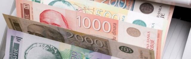 POVEDITE RAČUNA! POJAVILA SE GOMILA LAŽNIH DINARA! Falsifikovano na desetine hiljada, evo o kojoj NOVČANICI JE REČ!