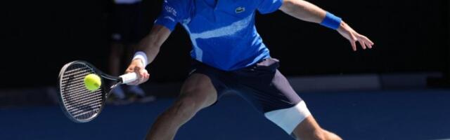 ĐOKOVIĆ VEĆ NA TERENU U MAJAMIJU! Vreme je da se vrati na pobednički kolosek! (VIDEO)