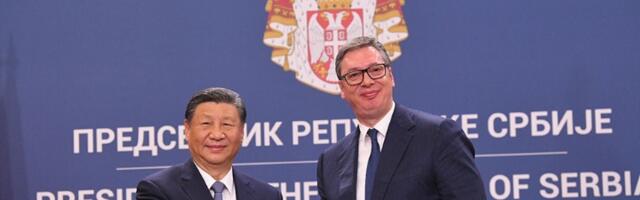 VUČIĆEV ČARTER LET ZA SEPTEMBAR  Zagrli me brate Si