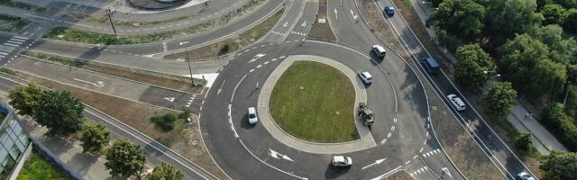 Kod vrtića na Grbavici kontrola dečijih sedišta i pojasa: Šta se dešava u saobraćaju u Novom Sadu i okolini