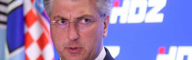 "TAKVO ORUŽJE JOŠ NIJE VIĐENO NA TLU EVROPE": Plenković frapiran NOVIM SRPSKIM ORUŽJEM