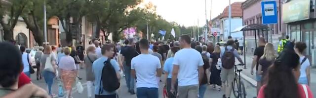 U Nišu obeleženo 20 meseci od pada nadstrešnice na Železničkoj stanici u Novom Sadu