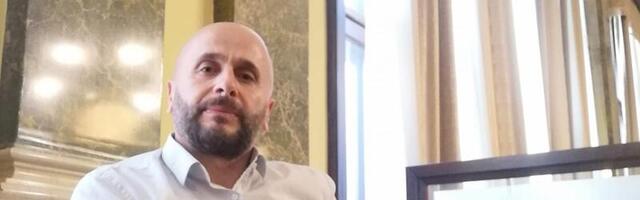 Muhamed Zukorlić: Elma Elfić ne može donositi odluke jer je njena funkcija na Univerzitetu zamrznuta