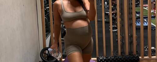 Ugojila se 20 kilograma u trudnoći: "Bila sam spremna da se moje telo nikada ne vrati na ono što je bilo pre..." Adriana Kadar pokazala neverovatnu transformaciju