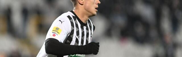 "Popušite mi k***c!" Nemanja Nikolić dobio "zahvalnicu" s Tajlanda, pa žestokom psovkom uzvratio pozdrave /FOTO/