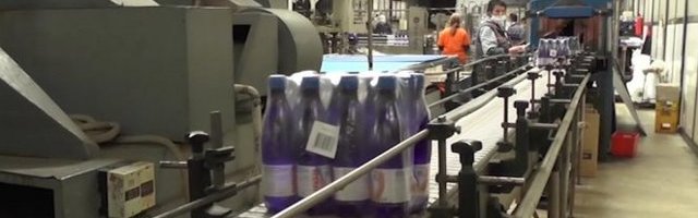 VINO ŽUPA PRVI PUT PROIZVODI SREDSTVA ZA DEZINFEKCIJU NA BAZI ALKOHOLA! Prve količine otišle po Srbiji! (Video)