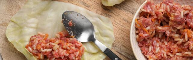 Da li se u sarmu stavlja jaje ili ne? Recept star 70 godina daje odgovor na večitu dilemu