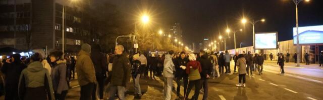 "Glasaćemo protiv njih!" Filozofkinja rasturila blokadere - Ovo morate da čujete (VIDEO)