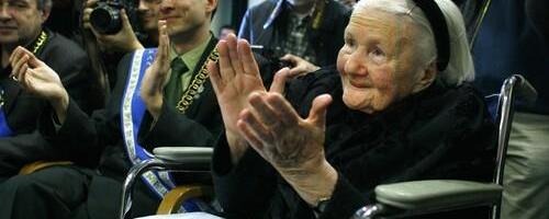 Irena prošvercovala 2.500 dece od Nemaca: Gestapo joj polomio i noge i stopala, dokaze im krila pred nosom