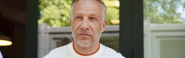 SAM NA VRHU RTNJA! Milan Kalinić pobegao na planinu, podelio snimak koji je sve ŠOKIRAO! (VIDEO)