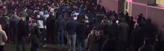 "Izlazite napolje!" Grobari skandirali igračima Partizana (VIDEO)