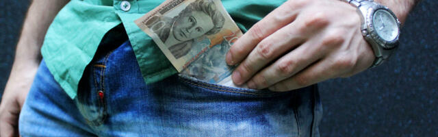 Jedan uređaj u kući svi bacamo, a on sadrži u sebi ČISTO ZLATO: Parice mogu da vam kaplju, ako znate za ovu stvar