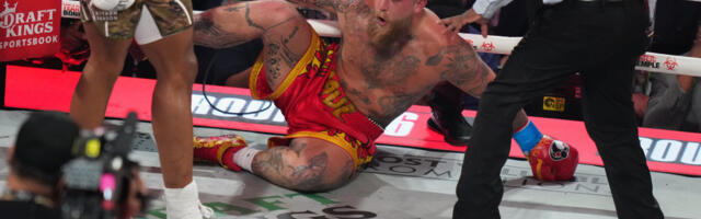 Pol hitno operisan! Džošua mu naneo teške povrede... Narednu nedelju živeće preko slamčice