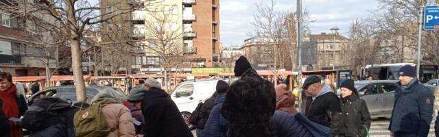 Kakva je atmosfera na studentskom štandu na Vračaru?