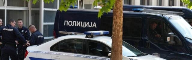 PIJAN PRETUKAO VOZAČA AUTOBUSA U ČAČKU! Želeo da zaštiti putnike od neuračunljivog čoveka, pa nastradao!