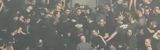 Sramotne scene u Pioniru: Navijači Partizana se međusobno tukli /VIDEO/
