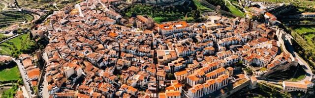 Sedam kapija, 2,5 kilometra zidina i vekovi istorije: Španski grad koji se ne zaboravlja