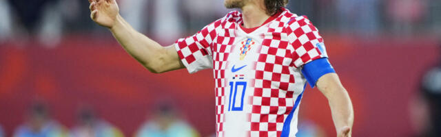 Zvanično: Potpisao Luka Modrić